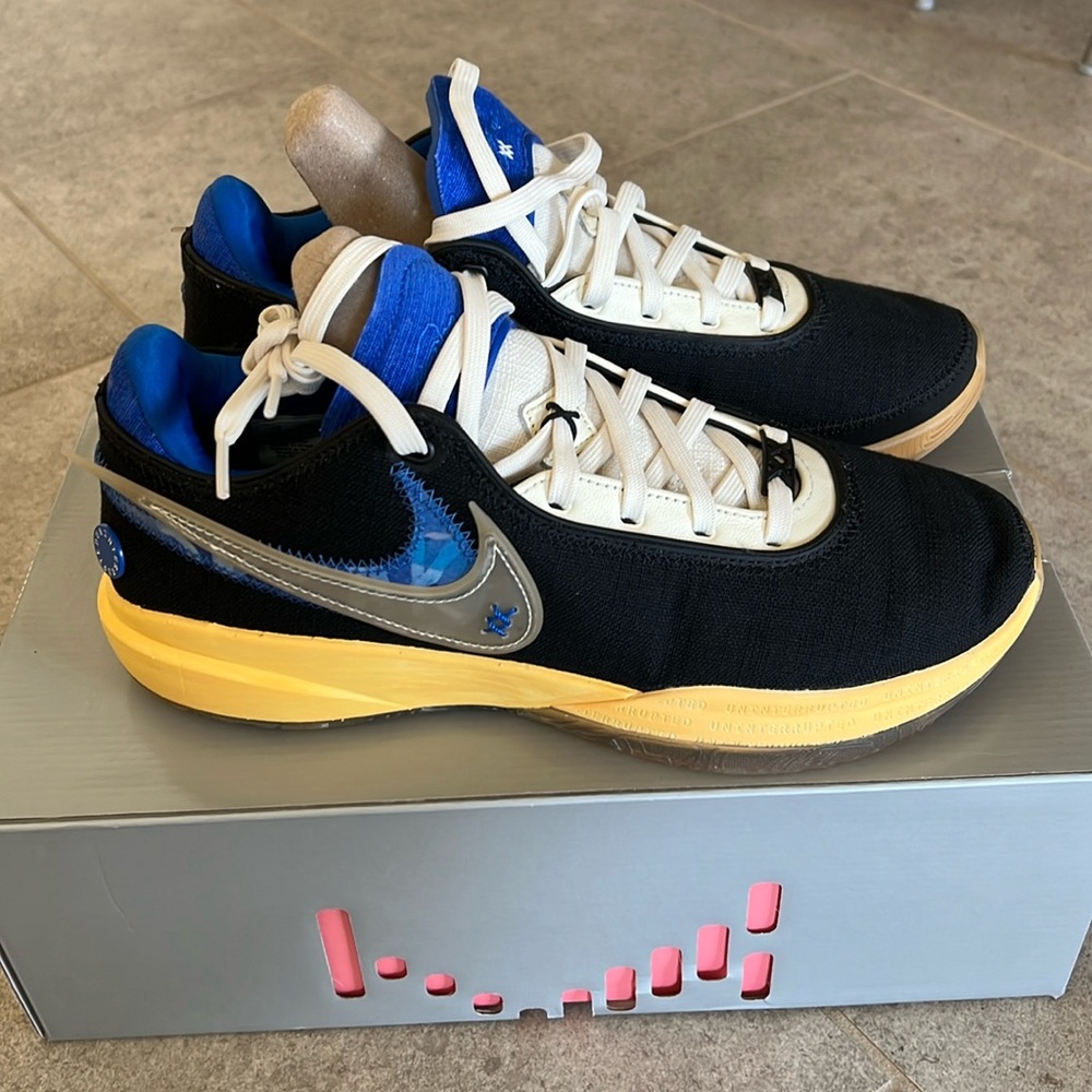 Brand new in box Lebron XX Un in black, coconut milk and hyper blue